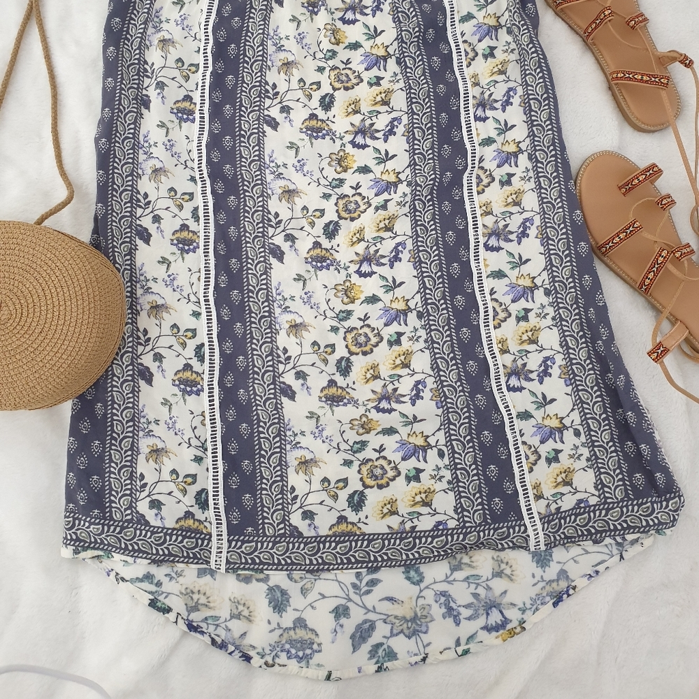Floral dress - Picture 3 of 6